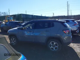 2022 Jeep Compass Trailhawk with VIN 3C4NJDDB4NT136213, listed as a IAAI auction lot 41689612 with 50,091 mi miles and . Bid and sale history available at DreamBid. Image 14.