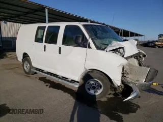 2024 GMC Savana Cargo Van with VIN 1GTW7AFP2R1233742, listed as a Copart auction lot 78205894 with 0 mi miles and Salvage Title. Bid and sale history available at carsss.com. Image 4.