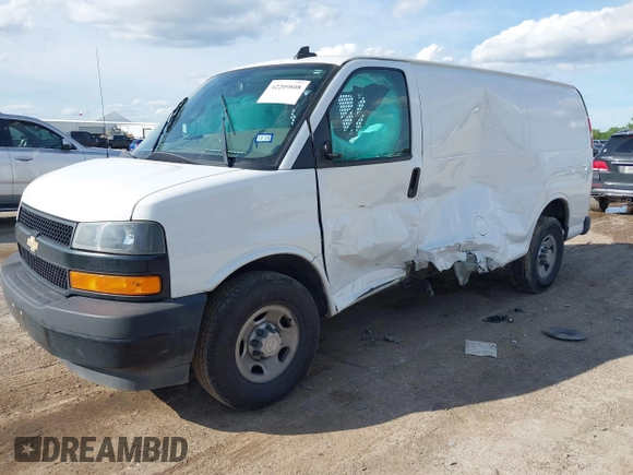 2019 Chevrolet Express Cargo z VIN 1GCWGAFP0K1312719, wystawiony jako IAAI lot #42209808 z przebiegiem 99 944 mil mil oraz . Historia ofert i sprzedaży dostępna na DreamBid. Obrazek 2.