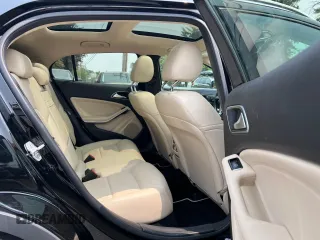 2015 Mercedes-Benz GLA 250 z VIN WDCTG4GB9FJ168238, wystawiony jako Copart lot #59933515 z przebiegiem 121 228 mil mil oraz Czysty tytuł • Clean title. Historia ofert i sprzedaży dostępna na DreamBid. Obrazek 6.