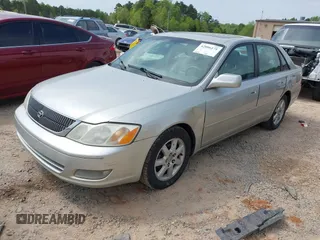 2001 Toyota Avalon XL with VIN 4T1BF28B31U130675, listed as a IAAI auction lot 42006171 with 156,261 mi miles and . Bid and sale history available at DreamBid. Image 2.