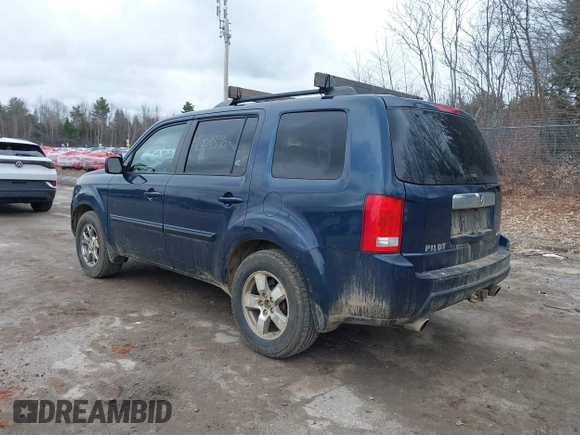 2011 Honda Pilot EX-L with VIN 5FNYF4H59BB052417, listed as a IAAI auction lot 42004376 with 223,854 mi miles. Bid and sale history available at carsss.com. Image 3.
