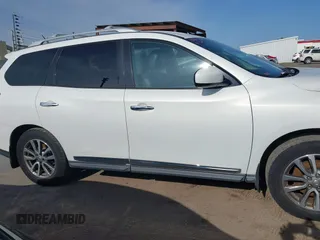 2014 Nissan Pathfinder SV with VIN 5N1AR2MM7EC706483, listed as a IAAI auction lot 42164389 with 192,754 mi miles. Bid and sale history available at carsss.com. Image 13.