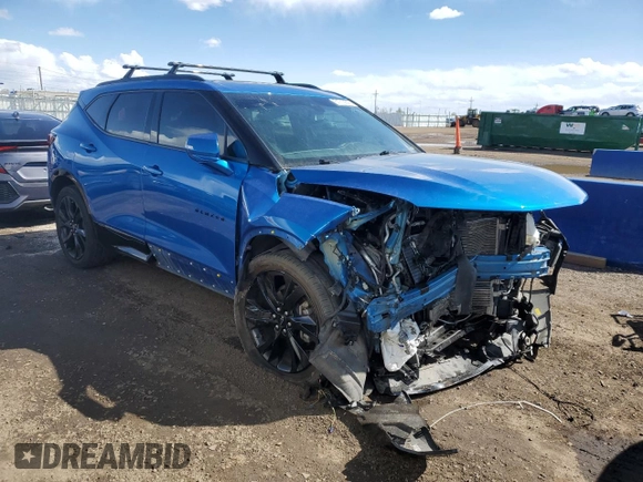 2020 Chevrolet Blazer RS z VIN 3GNKBKRS3LS624009, wystawiony jako Copart lot #51713845 z przebiegiem 45 945 mil mil oraz Szkoda całkowita • Salvage title. Historia ofert i sprzedaży dostępna na DreamBid. Obrazek 4.
