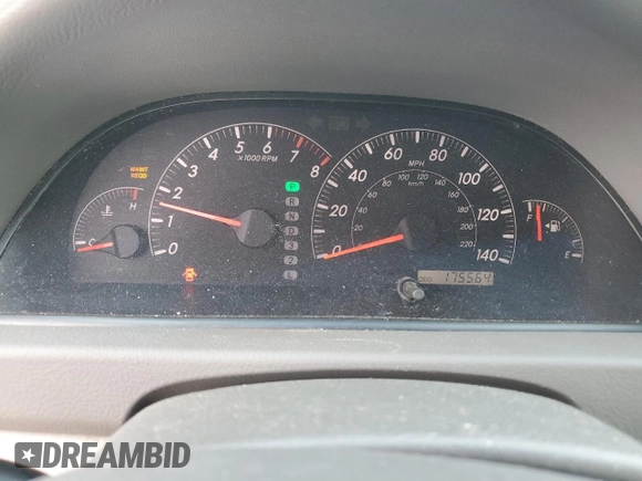 2005 Toyota Camry STD z VIN 4T1BE32K25U501946, wystawiony jako Copart lot #60563535 z przebiegiem 175 564 mil mil oraz Czysty tytuł • Clean title. Historia ofert i sprzedaży dostępna na DreamBid. Obrazek 9.