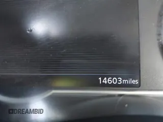 2022 Nissan Versa SV z VIN 3N1CN8EV4NL837204, wystawiony jako IAAI lot #42202174 z przebiegiem 14 603 mil mil oraz . Historia ofert i sprzedaży dostępna na DreamBid. Obrazek 7.
