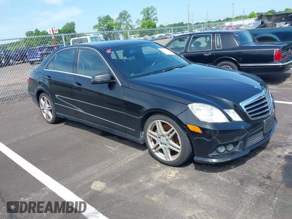 2010 Mercedes-Benz E 350 Luxury z VIN WDDHF8HB7AA220243, wystawiony jako IAAI lot #42510822 z przebiegiem 209 283 mil mil oraz . Historia ofert i sprzedaży dostępna na DreamBid. Obrazek 1.