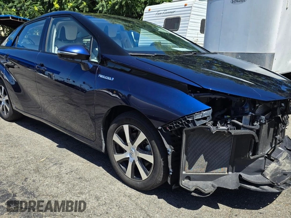 2020 Toyota Mirai z VIN JTDBVRBD2LA008274, wystawiony jako Copart lot #42030885 z przebiegiem 36 722 mil mil oraz Szkoda całkowita • Salvage title. Historia ofert i sprzedaży dostępna na DreamBid. Obrazek 1.