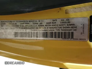 2006 Volkswagen Beetle z VIN 3VWRR31C86M411804, wystawiony jako Copart lot #74040884 z przebiegiem 181 954 mil mil oraz Szkoda całkowita • Salvage title. Historia ofert i sprzedaży dostępna na DreamBid. Obrazek 13.
