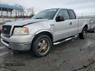 2004 Ford F-150 STX with VIN 1FTRX12W04NB26894, listed as a Copart auction lot 42958345 with 986,965 mi miles and Salvage Title. Bid and sale history available at carsss.com. Image 1.