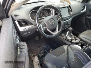 2017 Jeep Cherokee Trailhawk с VIN 1C4PJMBS8HW555045, выставлен на аукционе Copart как лот 54659285 с пробегом Не указан миль и Чистый • Clean title. История ставок и продаж доступна на DreamBid. Изображение 8.