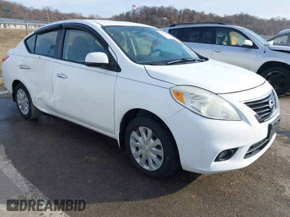 2012 Nissan Versa SV with VIN 3N1CN7AP1CL917560, listed as a IAAI auction lot 41503638 with 155,077 mi miles. Bid and sale history available at carsss.com. Image 1.