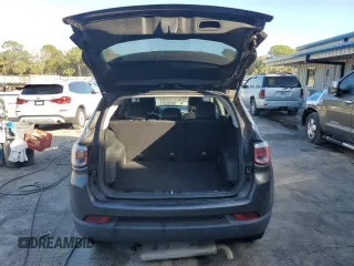 2019 Jeep Compass Altitude with VIN 3C4NJCBB4KT789164, listed as a Copart auction lot 44864535 with 174,406 mi miles and Non Repairable. Bid and sale history available at carsss.com. Image 6.