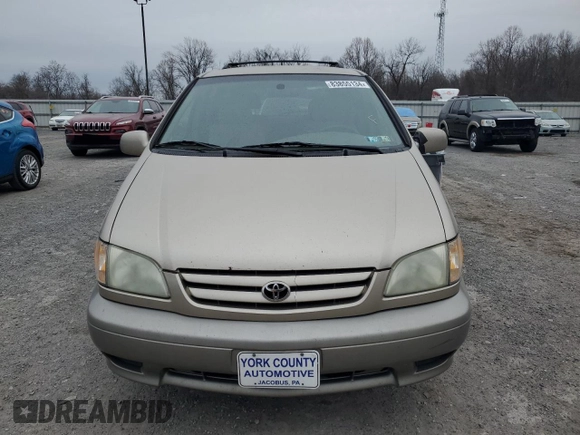 2003 Toyota Sienna LE with VIN 4T3ZF13C73U552421, listed as a Copart auction lot 83855134 with 224,821 mi miles and Clean Title. Bid and sale history available at carsss.com. Image 5.