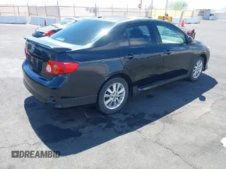 2010 Toyota Corolla z VIN 1NXBU4EE6AZ225005, wystawiony jako IAAI lot #42793493 z przebiegiem 164 955 mil mil oraz . Historia ofert i sprzedaży dostępna na DreamBid. Obrazek 4.