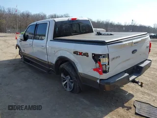 2015 Ford F-150 XLT with VIN 1FTEW1EG1FFA47818, listed as a IAAI auction lot 41716884 with 113,192 mi miles and . Bid and sale history available at DreamBid. Image 3.