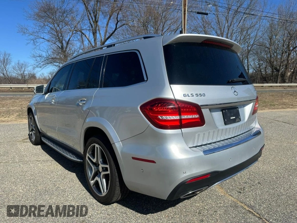 2017 Mercedes-Benz GLS 550 z VIN 4JGDF7DE2HA791339, wystawiony jako Copart lot #58326935 z przebiegiem 191 711 mil mil oraz Czysty tytuł • Clean title. Historia ofert i sprzedaży dostępna na DreamBid. Obrazek 3.