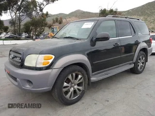 2002 Toyota Sequoia SR5 with VIN 5TDZT34A92S122584, listed as a IAAI auction lot 42082650 with 256,731 mi miles and . Bid and sale history available at carsss.com. Image 2.
