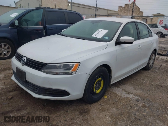 2014 Volkswagen Jetta SE with VIN 3VWD07AJ8EM296808, listed as a IAAI auction lot 41894682 with 193,898 mi miles and . Bid and sale history available at DreamBid. Image 2.