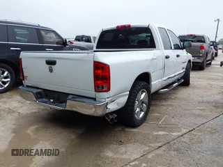 2005 Dodge 1500 SLT with VIN 1D7HA18N25J630289, listed as a IAAI auction lot 42164136 with 240,164 mi miles. Bid and sale history available at carsss.com. Image 4.
