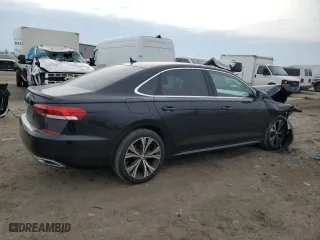 2022 Volkswagen Passat 2.0T SE with VIN 1VWSA7A39NC000413, listed as a Copart auction lot 47792405 with 51,677 mi miles and Salvage Title. Bid and sale history available at carsss.com. Image 3.