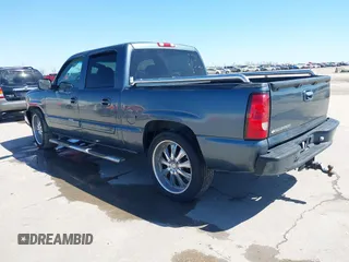 2007 Chevrolet Silverado 1500 LS with VIN 2GCEC13V771133752, listed as a IAAI auction lot 41767688 with 253,845 mi miles and . Bid and sale history available at DreamBid. Image 3.