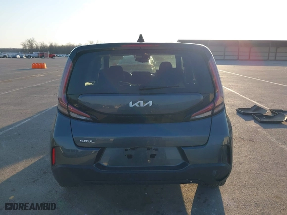 2024 Kia Soul LX with VIN KNDJ23AUXR7914052, listed as a IAAI auction lot 41774414 with 39,835 mi miles. Bid and sale history available at carsss.com. Image 17.