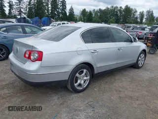 2008 Volkswagen Passat Turbo with VIN WVWJK73C08E084591, listed as a IAAI auction lot 42506443 with 140,360 mi miles and . Bid and sale history available at DreamBid. Image 4.