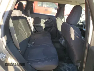 2016 Jeep Cherokee Altitude z VIN 1C4PJMCB6GW267991, wystawiony jako Copart lot #47417545 z przebiegiem 195 614 mil mil oraz Szkoda całkowita • Salvage title. Historia ofert i sprzedaży dostępna na DreamBid. Obrazek 11.