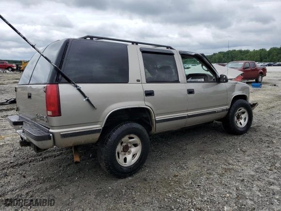1999 Chevrolet Tahoe Z71 with VIN 1GNEK13R8XJ457201, listed as a Copart auction lot 63990424 with 0 mi miles and Non Repairable. Bid and sale history available at carsss.com. Image 3.