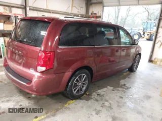 2017 Dodge Grand Caravan SXT with VIN 2C4RDGCG2HR567194, listed as a IAAI auction lot 41937472 with 156,794 mi miles and . Bid and sale history available at DreamBid. Image 4.