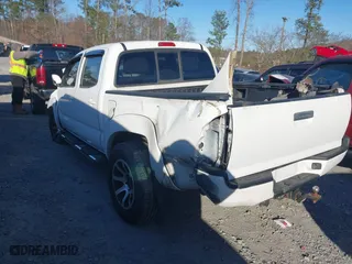 2008 Toyota Tacoma PreRunner with VIN 3TMJU62N58M062894, listed as a IAAI auction lot 41231086 with 300,671 mi miles. Bid and sale history available at carsss.com. Image 3.