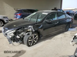 2017 Nissan Altima SR with VIN 1N4BL3AP5HC193243, listed as a Copart auction lot 48028635 with 140,109 mi miles and Clean title. Bid and sale history available at DreamBid. Image 1.
