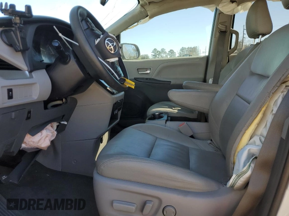2018 Toyota Sienna LE Auto Access Seat with VIN 5TDKZ3DC6JS920895, listed as a Copart auction lot 45738685 with 128,599 mi miles and Salvage Title. Bid and sale history available at carsss.com. Image 7.