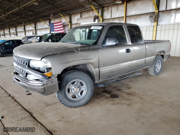 2002 Chevrolet Silverado 1500 LS with VIN 1GCEK19V82Z337728, listed as a Copart auction lot 51638925 with 0 mi miles and Salvage Title. Bid and sale history available at carsss.com. Image 1.