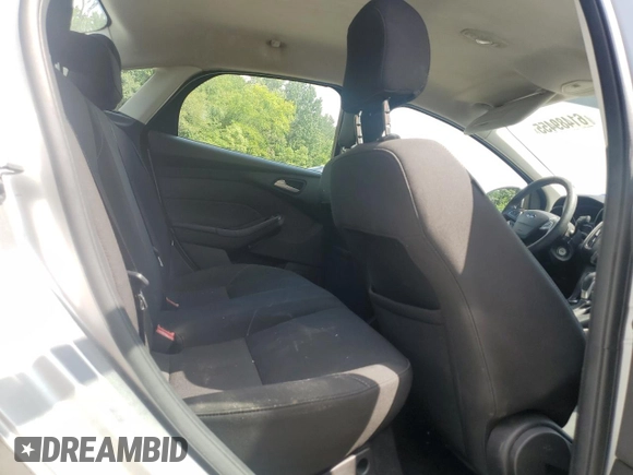 2017 Ford Focus SE with VIN 1FADP3F20HL300273, listed as a Copart auction lot 61489455 with 131,097 mi miles and Clean title. Bid and sale history available at DreamBid. Image 10.