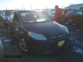 2013 Ford Focus SE with VIN 1FADP3F21DL312717, listed as a IAAI auction lot 41406230 with 97,282 mi miles. Bid and sale history available at carsss.com. Image 1.