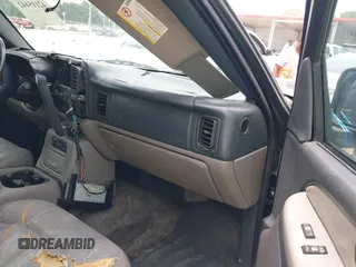2001 Chevrolet Suburban LS z VIN 3GNEC16T71G254622, wystawiony jako IAAI lot #42115442 z przebiegiem Nie podano mil oraz . Historia ofert i sprzedaży dostępna na DreamBid. Obrazek 5.