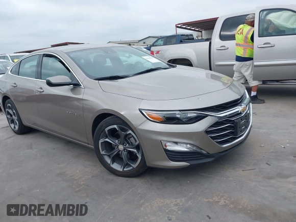 2024 Chevrolet Malibu LT with VIN 1G1ZD5ST1RF131733, listed as a IAAI auction lot 42245899 with 30,850 mi miles and . Bid and sale history available at DreamBid. Image 1.