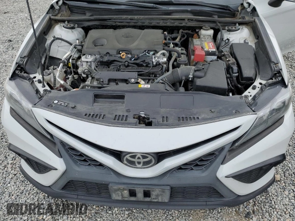 2022 Toyota Camry SE with VIN 4T1G11AK0NU002196, listed as a Copart auction lot 52739605 with 47,586 mi miles and Salvage Title. Bid and sale history available at DreamBid. Image 11.