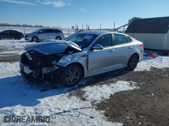 2020 Kia Optima LX z VIN 5XXGT4L30LG382312, wystawiony jako IAAI lot #41272843 z przebiegiem 118 633 mil mil oraz . Historia ofert i sprzedaży dostępna na DreamBid. Obrazek 17.