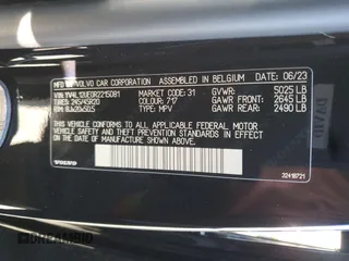 2024 Volvo XC40 Plus Bright Theme z VIN YV4L12UE0R2215081, wystawiony jako Copart lot #87918425 z przebiegiem 19 841 mil mil oraz Szkoda całkowita • Salvage title. Historia ofert i sprzedaży dostępna na DreamBid. Obrazek 13.