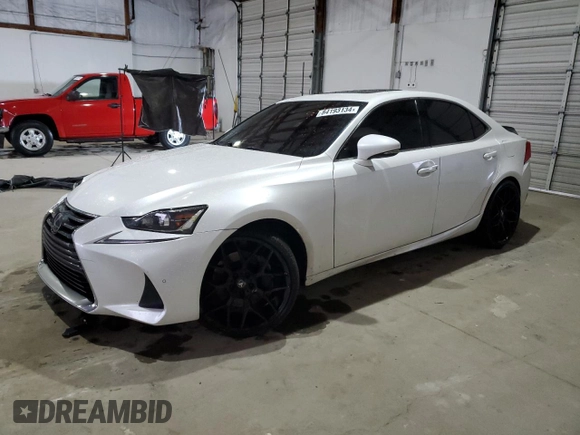 2019 Lexus IS with VIN JTHBA1D20K5087572, listed as a Copart auction lot 84193134 with 70,777 mi miles and Salvage Title. Bid and sale history available at carsss.com. Image 1.