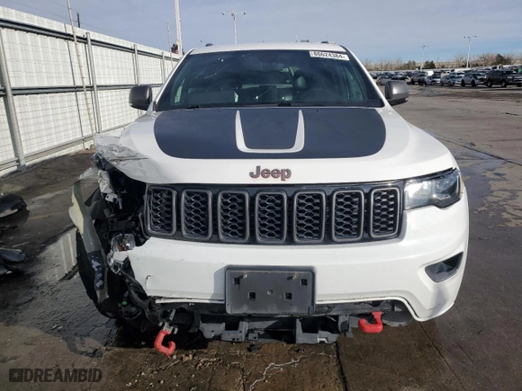 2019 Jeep Grand Cherokee Trailhawk with VIN 1C4RJFLG6KC577066, listed as a Copart auction lot 86624384 with 90,687 mi miles and Salvage Title. Bid and sale history available at carsss.com. Image 5.
