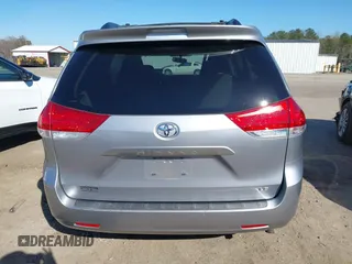 2012 Toyota Sienna LE AAS with VIN 5TDKK3DC5CS269377, listed as a IAAI auction lot 41828866 with 1 mi miles. Bid and sale history available at carsss.com. Image 16.