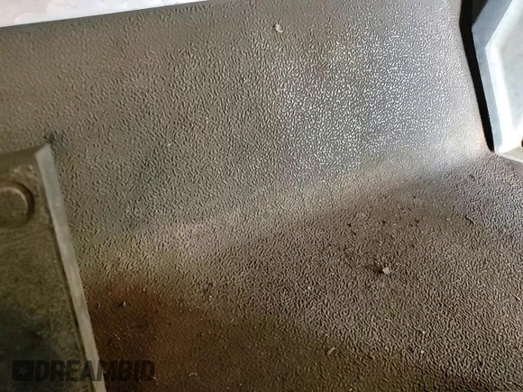 1993 Chevrolet Blazer z VIN 1GNEK18K8PJ350614, wystawiony jako Copart lot #84088954 z przebiegiem 247 946 mil mil oraz Szkoda całkowita • Salvage title. Historia ofert i sprzedaży dostępna na DreamBid. Obrazek 12.