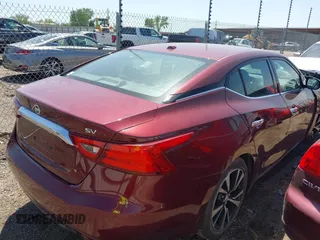 2018 Nissan Maxima S z VIN 1N4AA6AP7JC394750, wystawiony jako IAAI lot #42061458 z przebiegiem 113 822 mil mil oraz . Historia ofert i sprzedaży dostępna na DreamBid. Obrazek 4.
