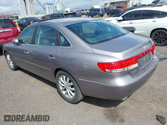 2006 Hyundai Azera SE with VIN KMHFC46F06A107049, listed as a IAAI auction lot 42638717 with 158,094 mi miles and . Bid and sale history available at DreamBid. Image 3.