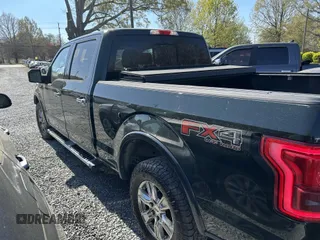 2016 Ford F-150 XLT with VIN 1FTFW1EG4GKE48227, listed as a IAAI auction lot 41907752 with 233,964 mi miles. Bid and sale history available at carsss.com. Image 3.