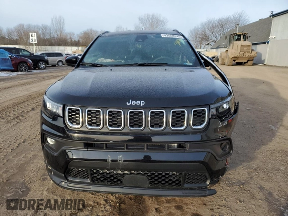 2024 Jeep Compass Latitude Lux с VIN 3C4NJDFN6RT101203, выставлен на аукционе Copart как лот 43558145 с пробегом 4 234 миль миль и На запчасти • Non repairable. История ставок и продаж доступна на DreamBid. Изображение 5.